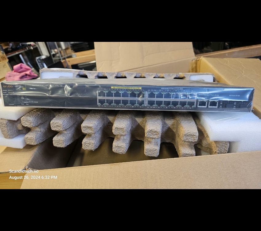 HPE Aruba 2530-24-PoE+ - switch - 24 porter - Styrt - Rackmonterbar - Image 2