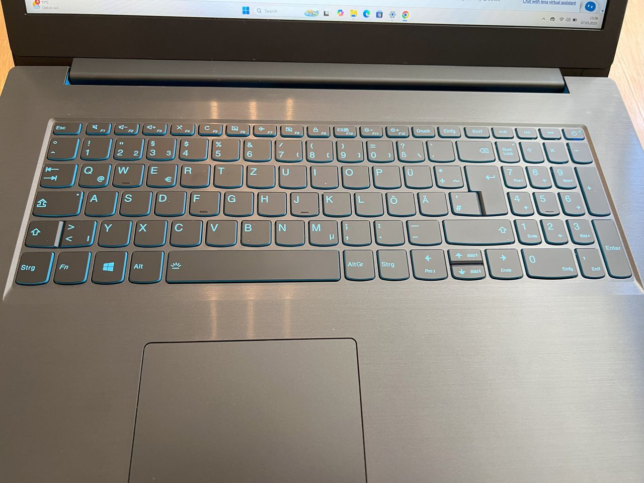 Lenovo IdeaPad L340-17IRH Gaming - 17.3" - Intel Core i7-9 Gen - Image 2
