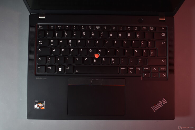 ThinkPad X13 Gen 4 | 13 inch ultraportable AMD-powered - AMD Ryzen 7 Pro - Image 3