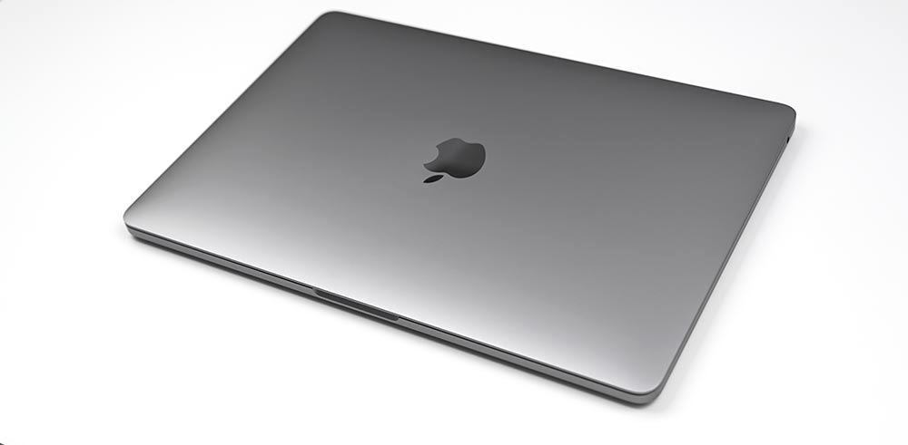 MacBook Pro 13″ Touch Bar (2016), Stellargrå - 8GB Ram - 512GB SSD - Image 2